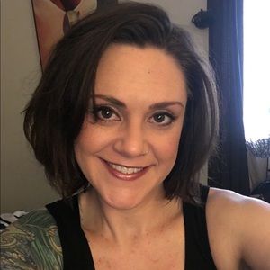 Meet your Posher, Chrystal